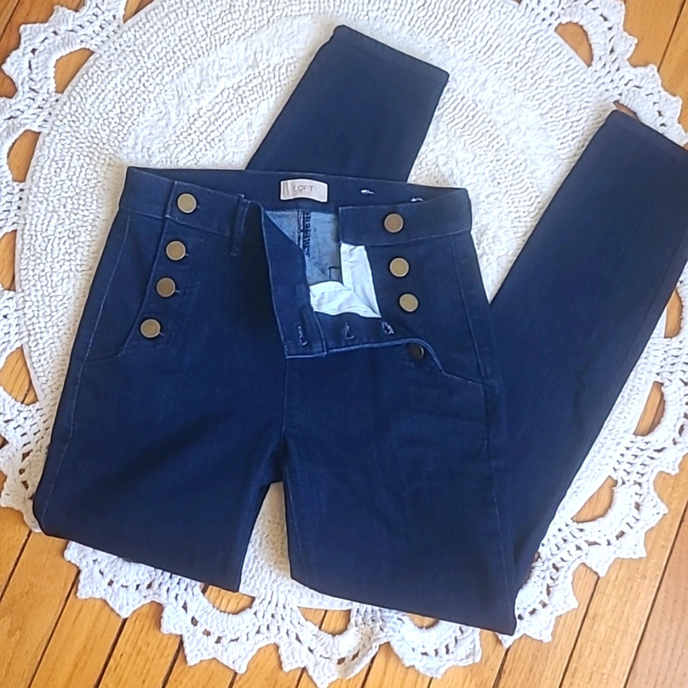 LOFT Modern Skinny Jeans with Buttons, Size 0, Never Worn!